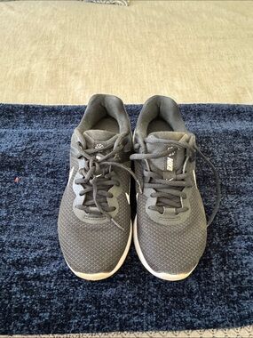 Nike Black Athletic Running Shoes
